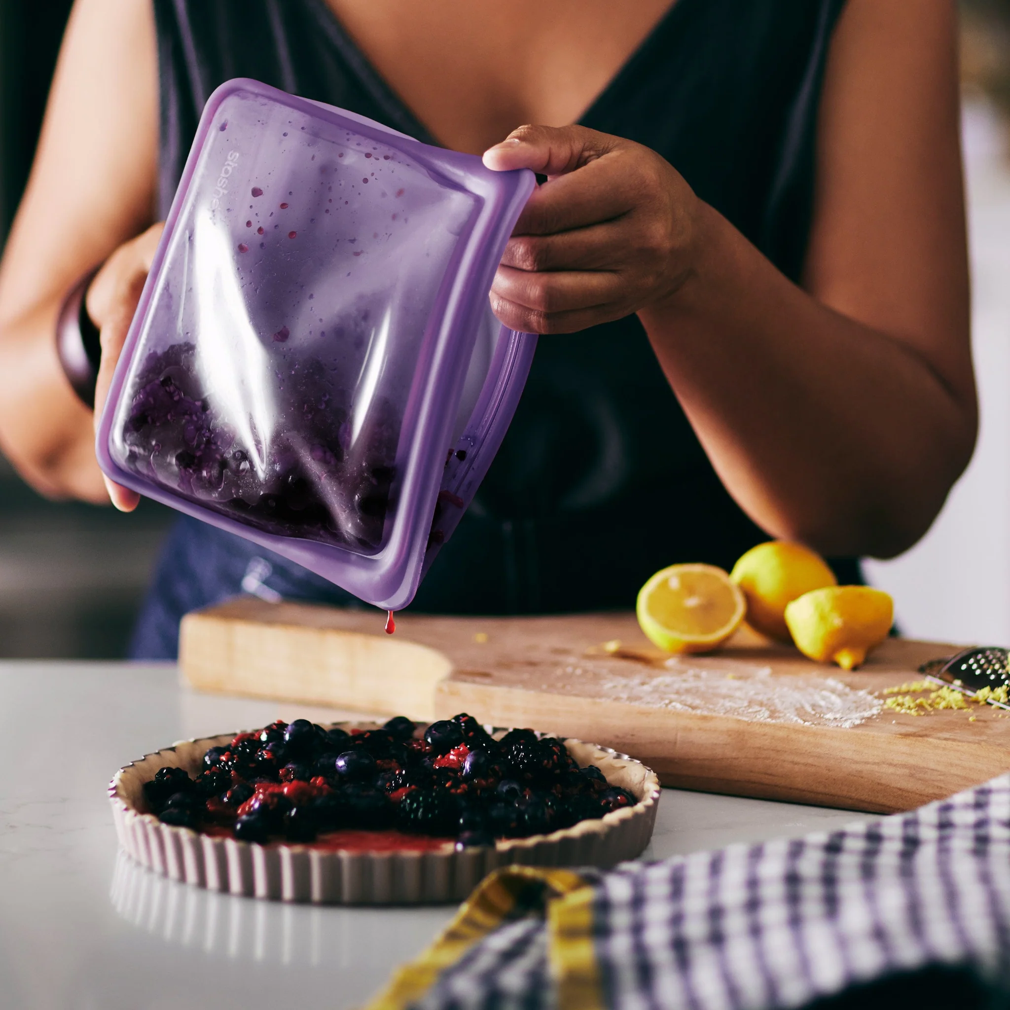 Stand-Up Mid Bag - Image 24