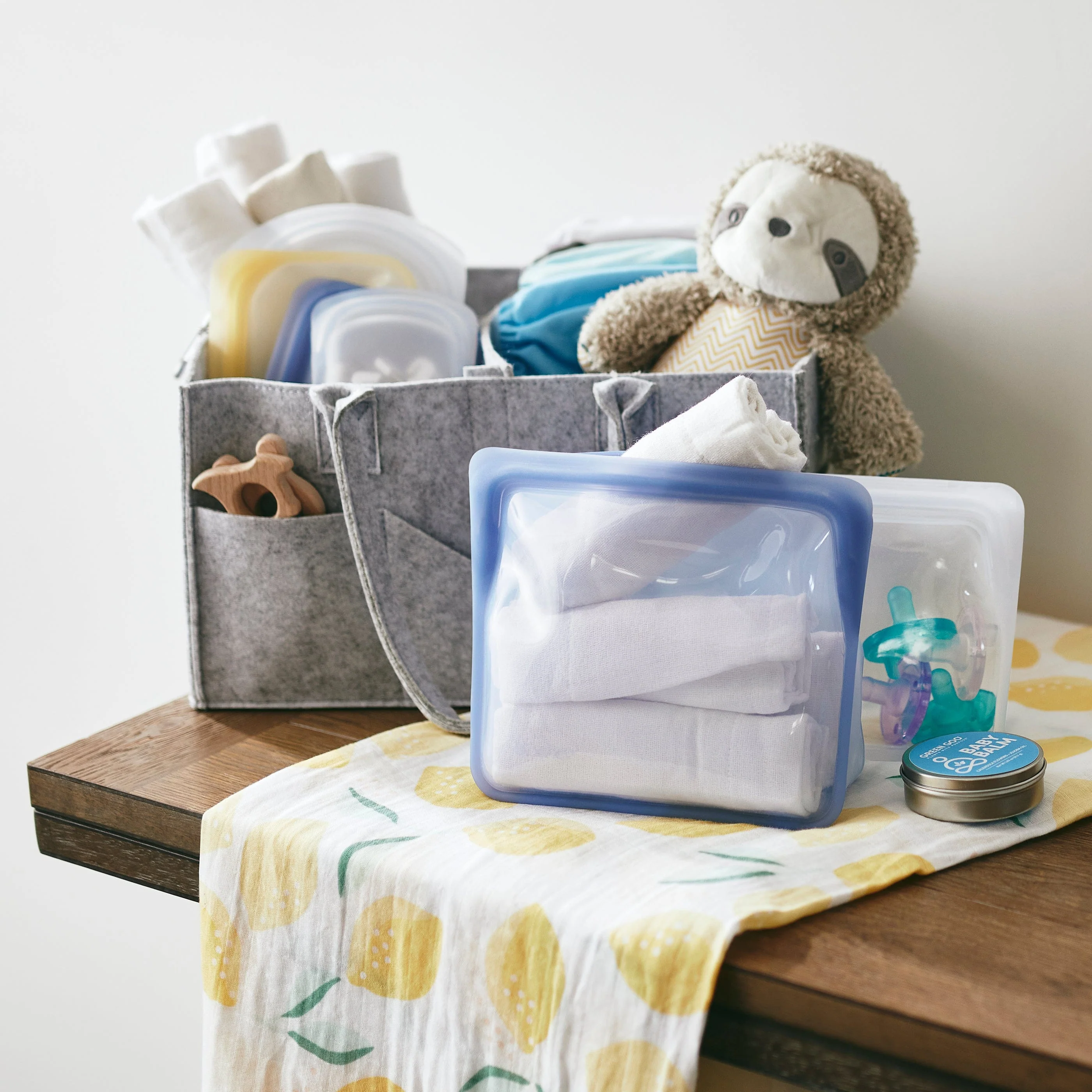 Stand-Up Mid Bag - Image 26