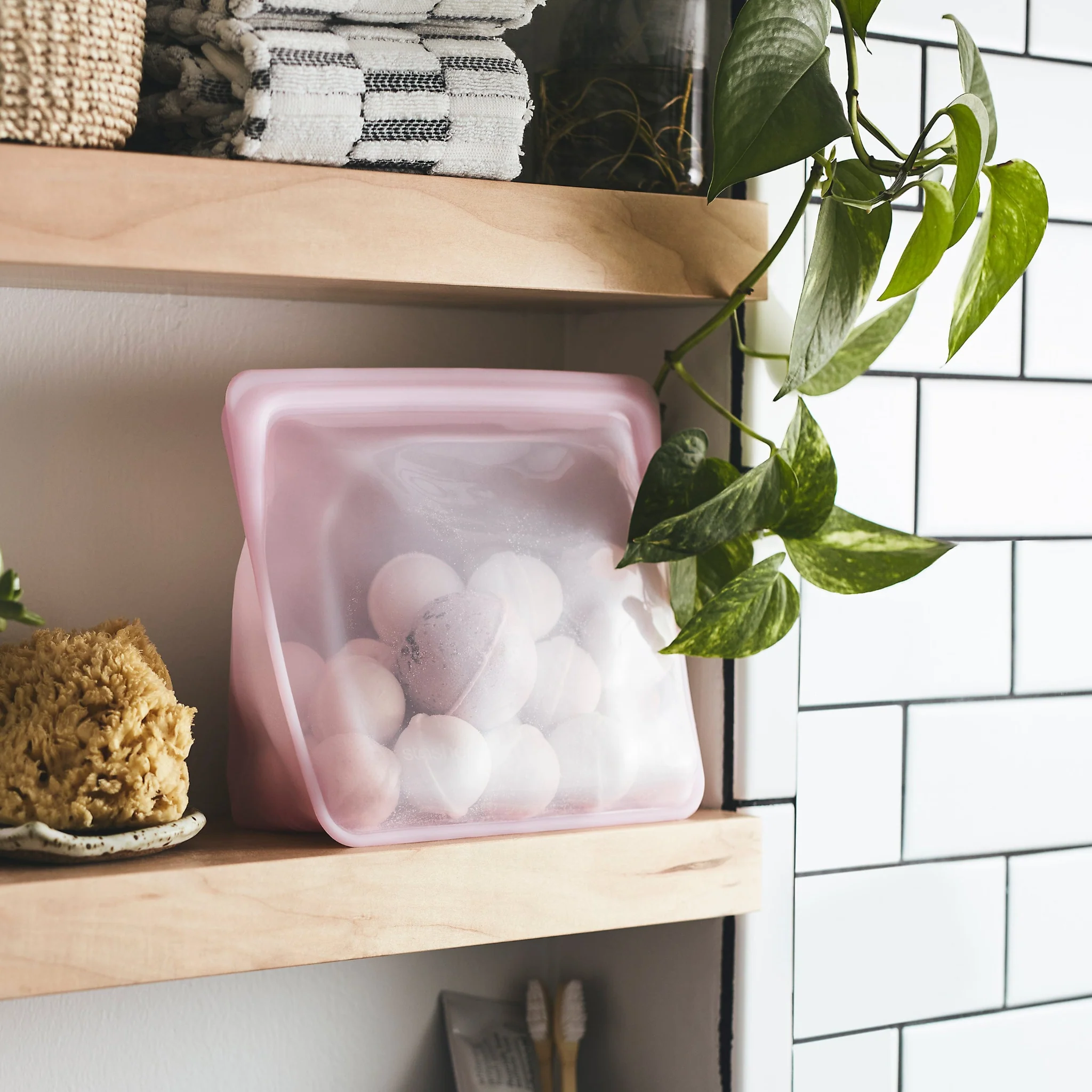 Stand-Up Mega Bag - Image 13